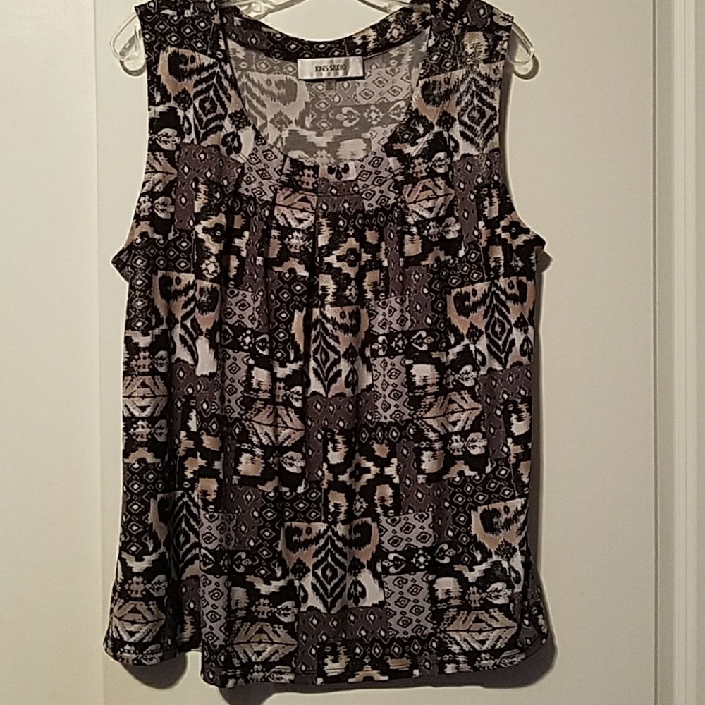 Woman's shirt